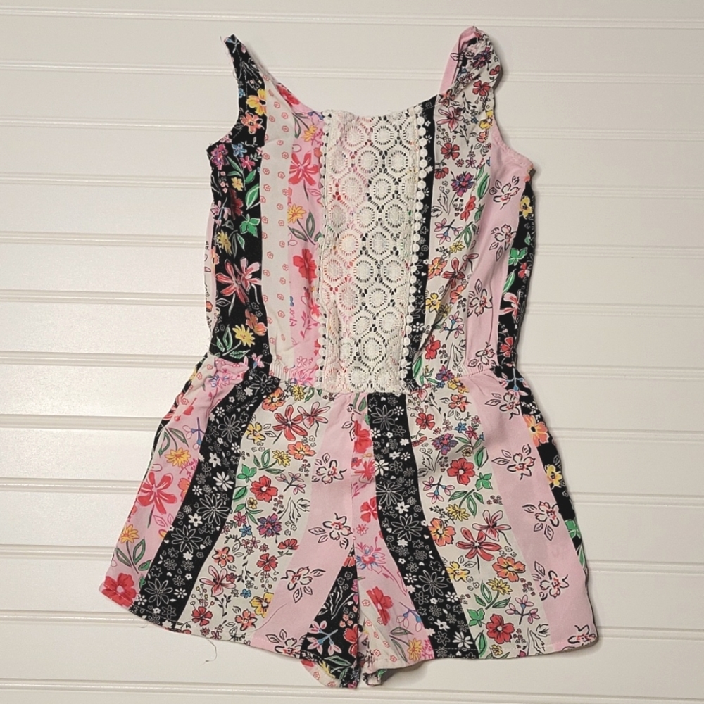 Girls floral romper size 4